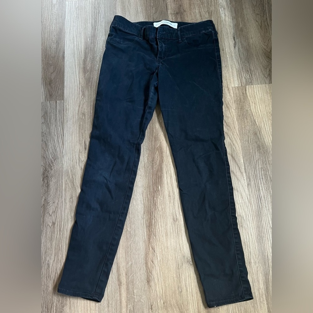 Abercrombie & Fitch Navy Skinny Pants
